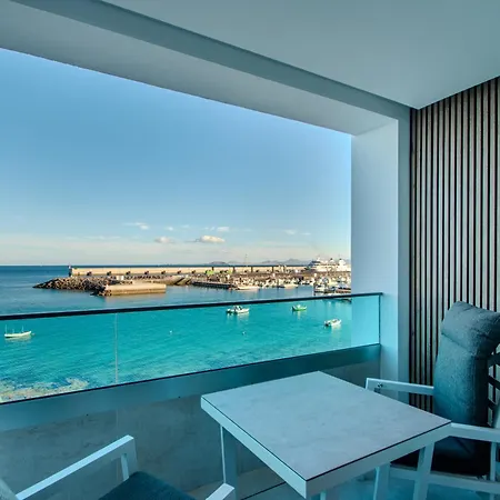 Sea Breeze شقة